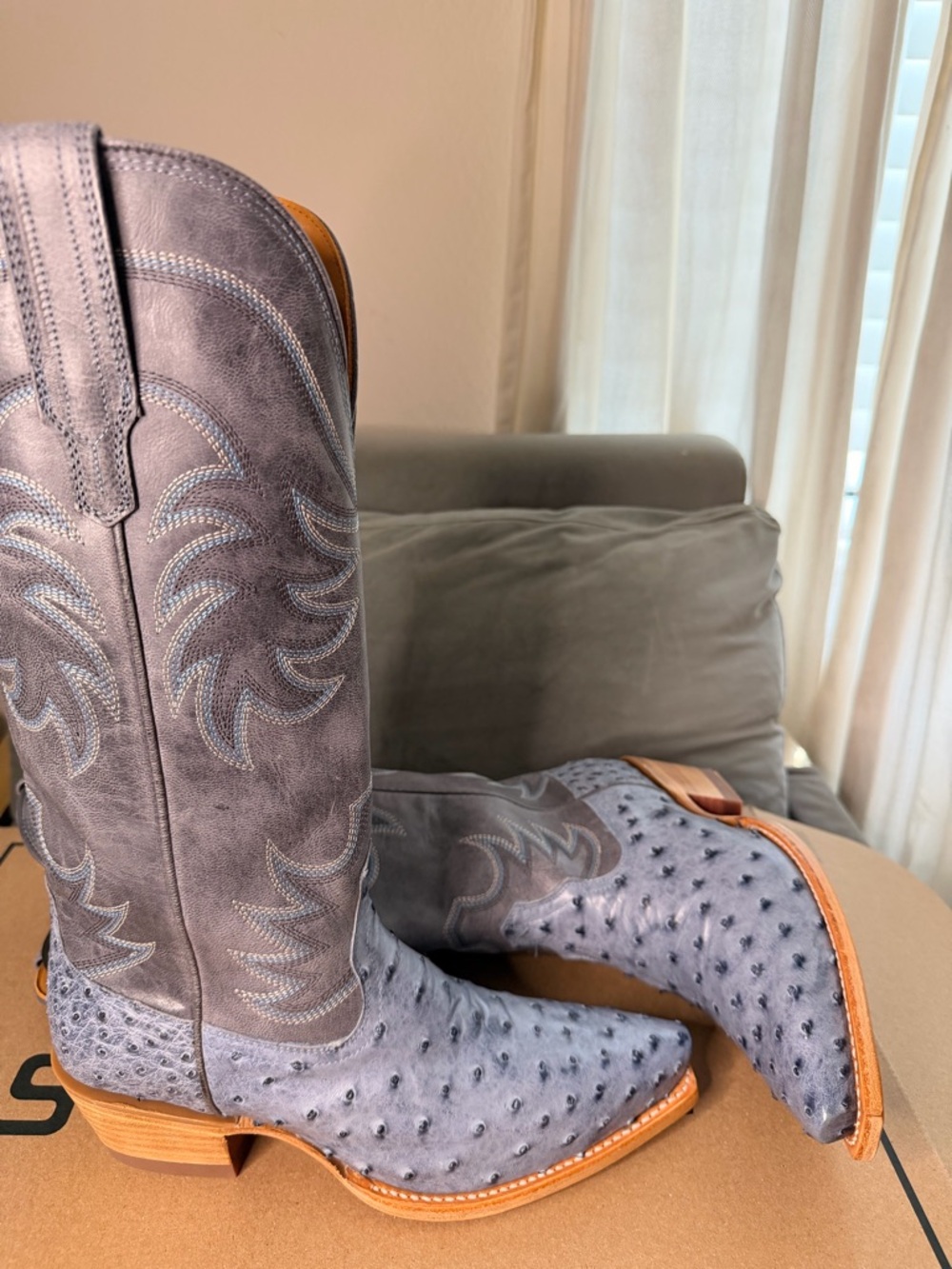 🔥🔥🔥🔥🔥Tecovas Chambray Ostrich Leather boots 🔥🔥🔥🔥 - Picture 4 of 7